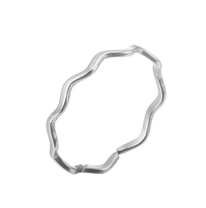 Minimalist silver wavy pattern stackable ring in polished stainless steel for women