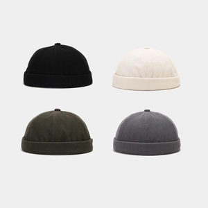 Bonnets docker minimalistes en velours côtelé, quatre couleurs : noir, beige, vert et gris