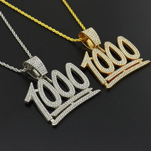 Colliers hip hop dorés et argentés avec pendentifs numéro 1000 sertis de strass brillants