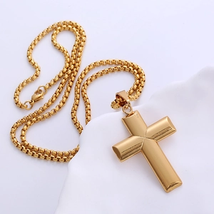 Minimalist 18k gold plated stainless steel flat cross pendant with box chain