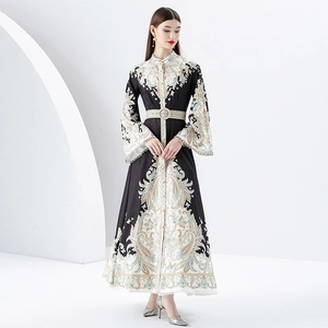 Elegant paisley print maxi dress with bell sleeves and high neck in baroque style