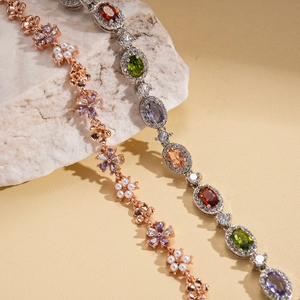 Luxury floral pearl bracelet and oval multi-colored gemstone jewelry set for women