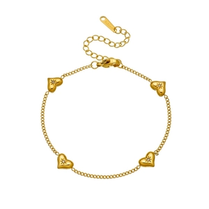 Gold-plated stainless steel heart pendant bracelet with sparkling zircon stones
