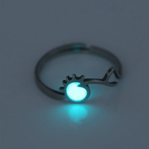 Glow-in-the-dark luminous stainless steel ring with conch shape and blue-green light