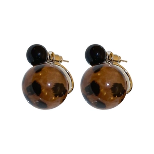 Retro leopard print double ball stud earrings in tortoiseshell resin with gold posts