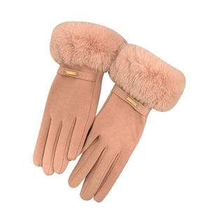 Pink winter gloves for women with faux fur cuffs and elegant gold metal accent