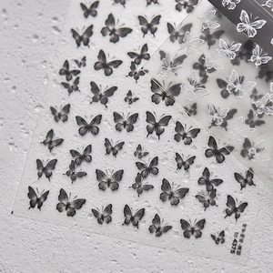 Adesivi per unghie vintage con farfalle bianche e nere e texture 3D in rilievo decoro