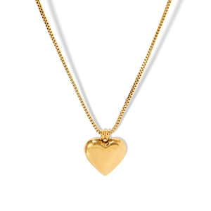 Minimalist 18k gold plated stainless steel heart pendant necklace with box chain
