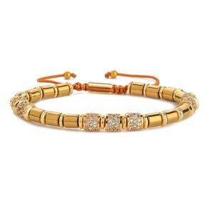 Verstellbares Goldperlen-Armband mit Zirkonia-Akzenten und brauner Kordel für Herren