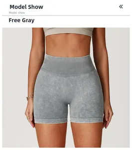 Gros plan du short de yoga sans couture taille haute gris délavé avec texture mate brossée