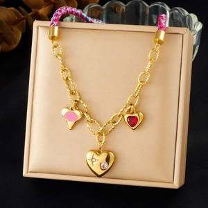 Collier Pendentif Cœur Acier Inoxydable Plaqué Or Corde Tressée Rose Bleu Dégradé Style Doux Cool Accessoire Mode Femme