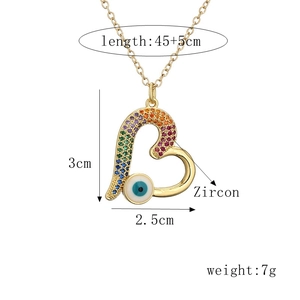 Détails du pendentif cœur avec zircon coloré, œil maléfique et mesures précises