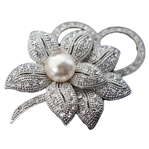 Elegant silver flower brooch with large white pearl and sparkling rhinestones inlay