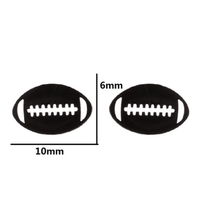 Détail des boucles d'oreilles football américain noir avec dimensions de 10mm x 6mm