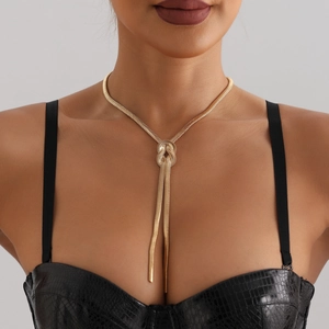 Fashion Alloy Snake Bone Chain Knot Pendant Necklace For Women Minimalist Y-Shaped Long Tassel Chain Necklace Electroplated Jewelry Gift