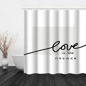 Moderner weißer Polyester-Duschvorhang mit Love is the answer Schriftzug im Bad-Design