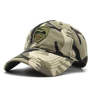 Unisex camouflage cotton baseball cap with eagle shield embroidery for outdoor sports
