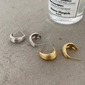 925 Sterling Silver Ribbed C-Shaped Stud Earrings Geometric Textured Minimalist Hoop Earrings For Women Fashion Jewelry Gift