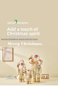 Tre statuine di Babbo Natale con paillettes in diverse dimensioni e piccole lanterne