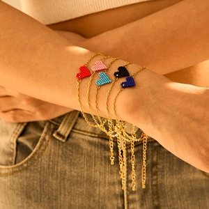 Stainless Steel Bracelet With Seed Bead Heart Charm Adjustable Gold Plated Fashion Jewelry For Women Trendy Minimalist
