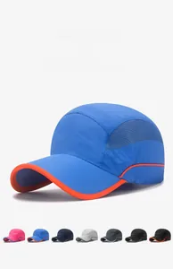 Detailansicht der schnelltrocknenden Baseballkappe mit Mesh und Kontrastpaspelierung