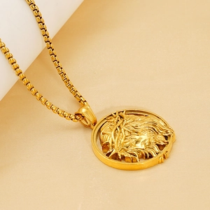 Collana Con Ciondolo Rotondo Rilievo Gesù Cristo Placcato Oro 18K Acciaio Inossidabile Gioielli Religiosi Vintage Hip Hop