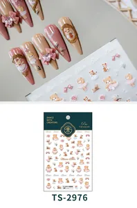 Vue détaillée de stickers ongles 5D gaufrés avec motifs Bear Theater et ours ballerines