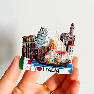 Detail of 3D resin fridge magnet featuring Rome Colosseum and Venice landmarks