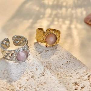 Minimalist irregular rings in gold and silver finish with pink round gemstones