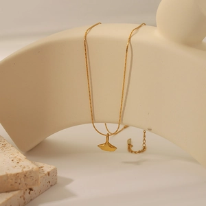 Minimalist 18k gold plated stainless steel ginkgo leaf pendant necklace for women