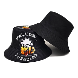 Cappello a secchiello nero in cotone con stampa birra e testo spagnolo per feste estive