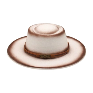 Zweifarbiger Western Cowboy Filzhut mit flacher Krempe, Lederband und Metallemblem.