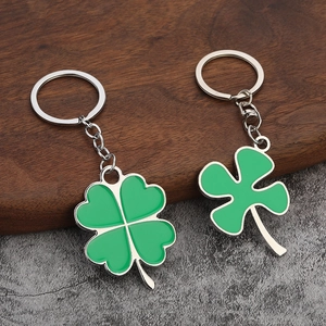 Lucky Clover Keychain Zinc Alloy Enamel Green Pendant Key Ring For Car Bag Accessory Charm