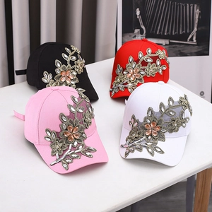 Damen Luxus Strass Baseballkappe Baumwolle Blumenstickerei Sonnenhut Handgefertigt Kristall Verstellbare Mode Schirmmütze