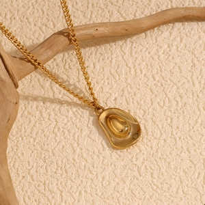 Retro 18K gold plated stainless steel cowboy hat pendant necklace with rope chain