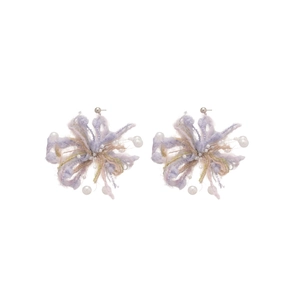 Handmade crochet flower earrings with soft purple yarn and pearls for elegant styling