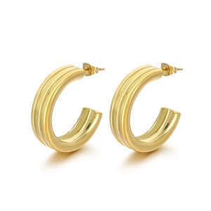 Golden C-shaped stainless steel earrings featuring a unique three-ring textured design