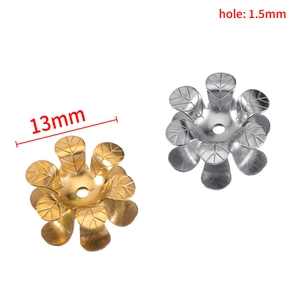 Copriperle a petalo di fiore oro e argento per gioielli fai da te 13mm con foro 1,5mm