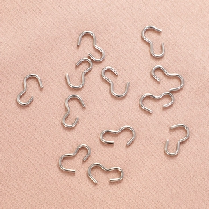 Polished silver stainless steel heart shaped clasp hooks for DIY jewelry making