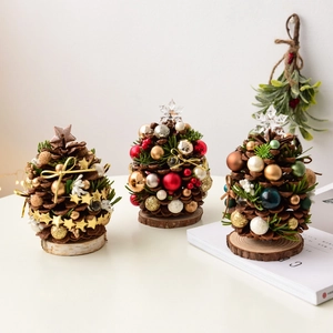 Mini Christmas Tree Desktop Ornament Natural Pine Cone Wood Base Handmade Festive Home Decor