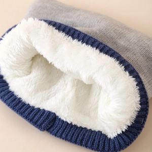 Bonnet en tricot d'hiver pour garçons avec doublure polaire et bord à revers bleu