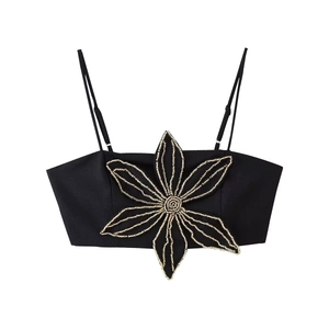 Schwarzes Camisole Crop Top Slim Fit Mit Goldenen Blumenperlen Dekoration Einzelschultergurt Sexy Sommer Party Stil