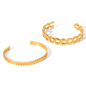 18k gold plated stainless steel open bangles with leaf pattern and geometric chain design