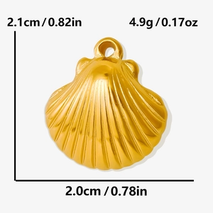 Detailed size specifications of a gold seashell pendant showing 2.1cm height and 2.0cm width