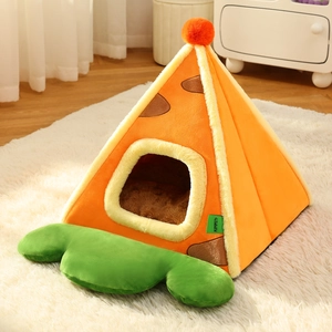 Cama para mascotas en forma de zanahoria con tienda de felpa naranja y hojas verdes