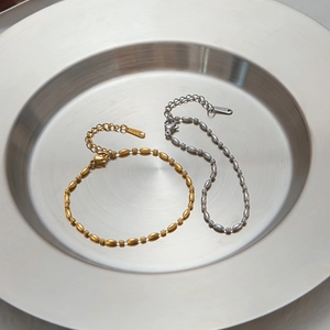 Minimalist 18K gold and silver oval bead chain bracelets in stainless steel