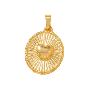 Pendentif cœur doré avec cadre à texture de corde en acier inoxydable de qualité