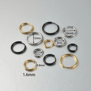 Boucles d'oreilles créoles en acier inoxydable or, noir et argent de tailles variées