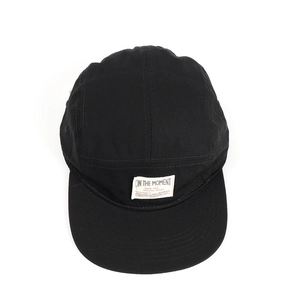 Cappellino camp nero a cinque pannelli vintage con patch On The Moment e visiera piatta
