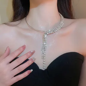Elegant silver collar necklace with sparkling rhinestone fringe for a luxurious look